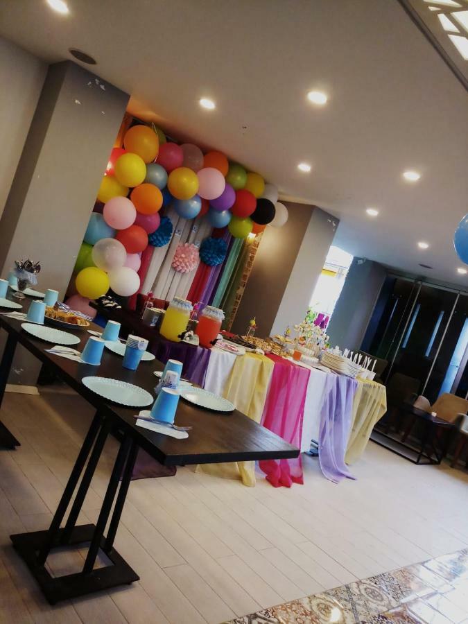 Ozturk Hotel 안탈리아 외부 사진